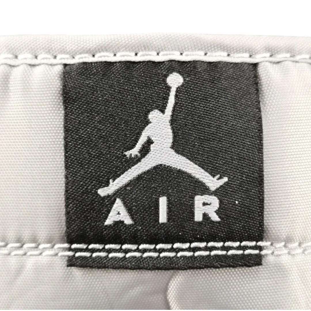 AJ1 Mid 'Smoke Grey'