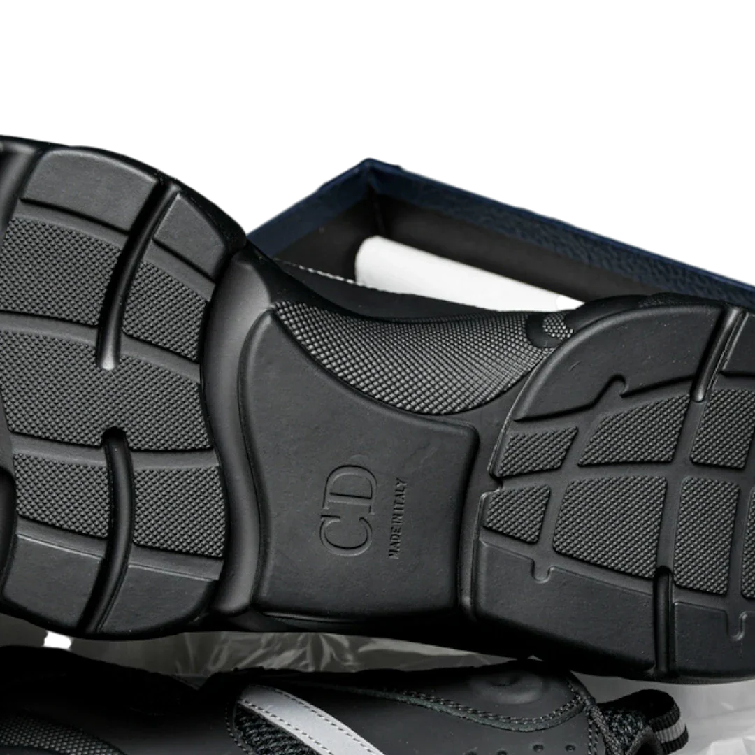 Dlor B22 'Black Silver'