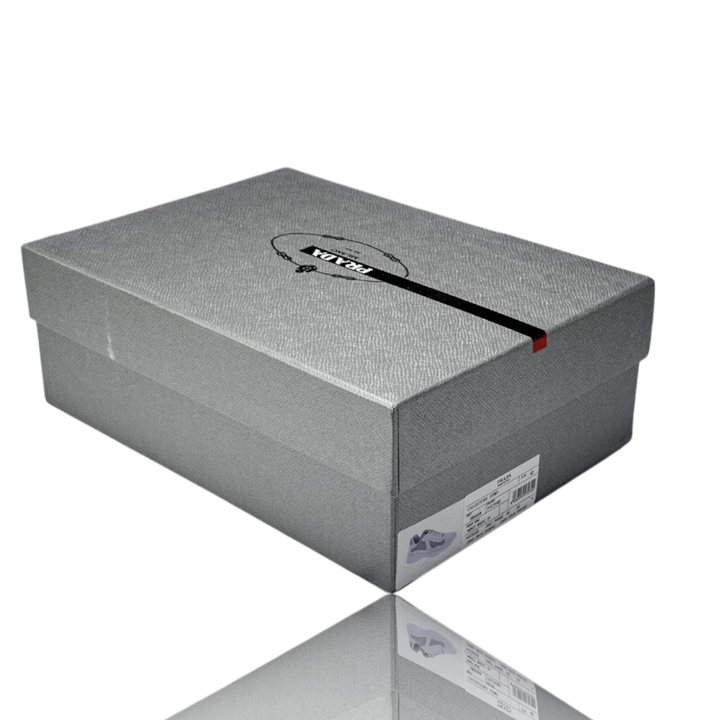 Prada America's Cup 'White Silver'