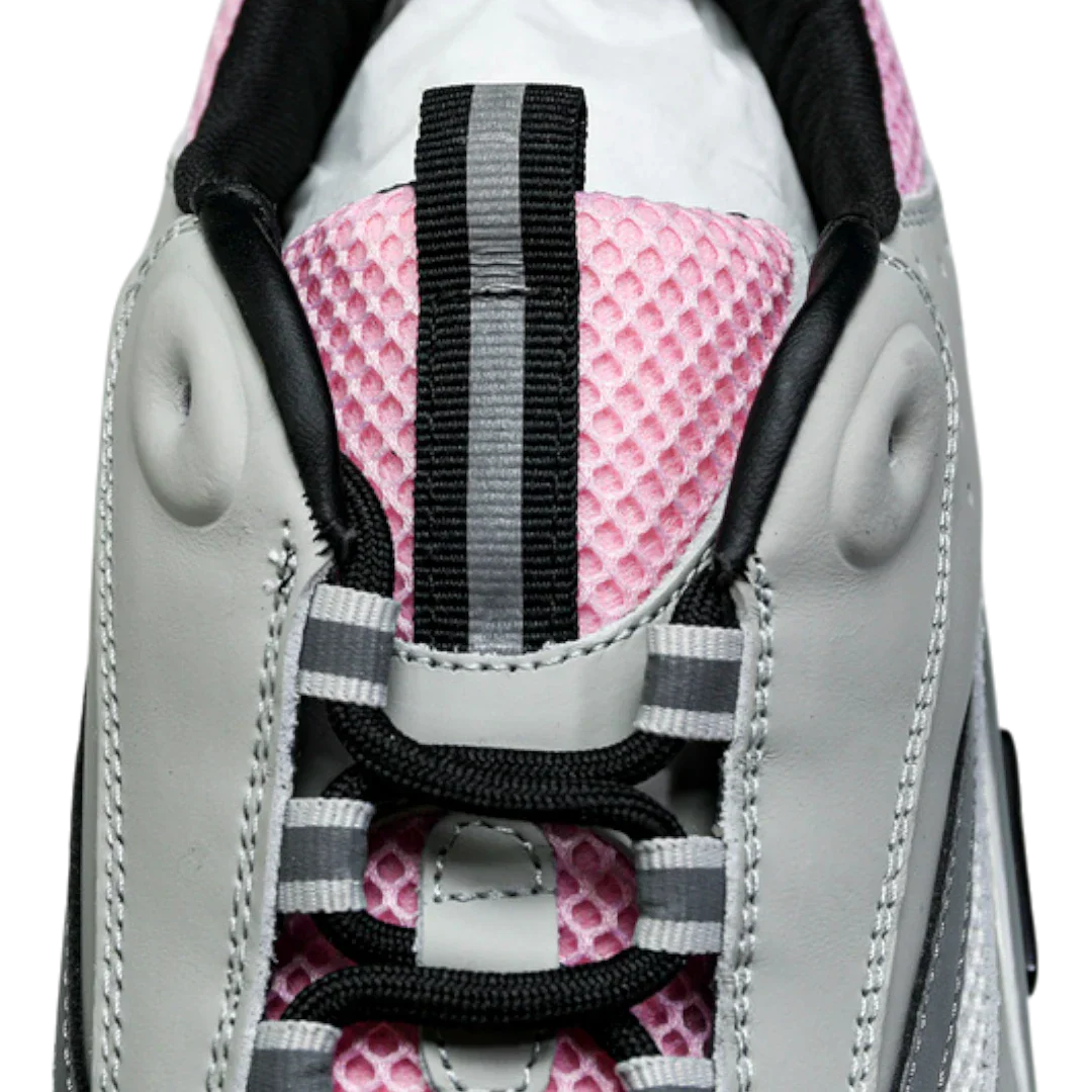 Dlor B22 'Pale Pink Grey'
