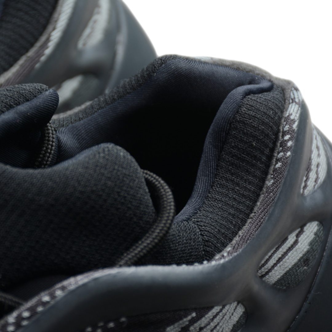 Yzy 700 V3 'Alvah'