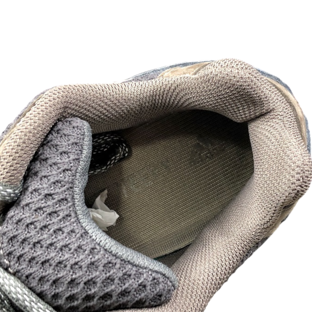 Yzy 700 V2 'Geode'