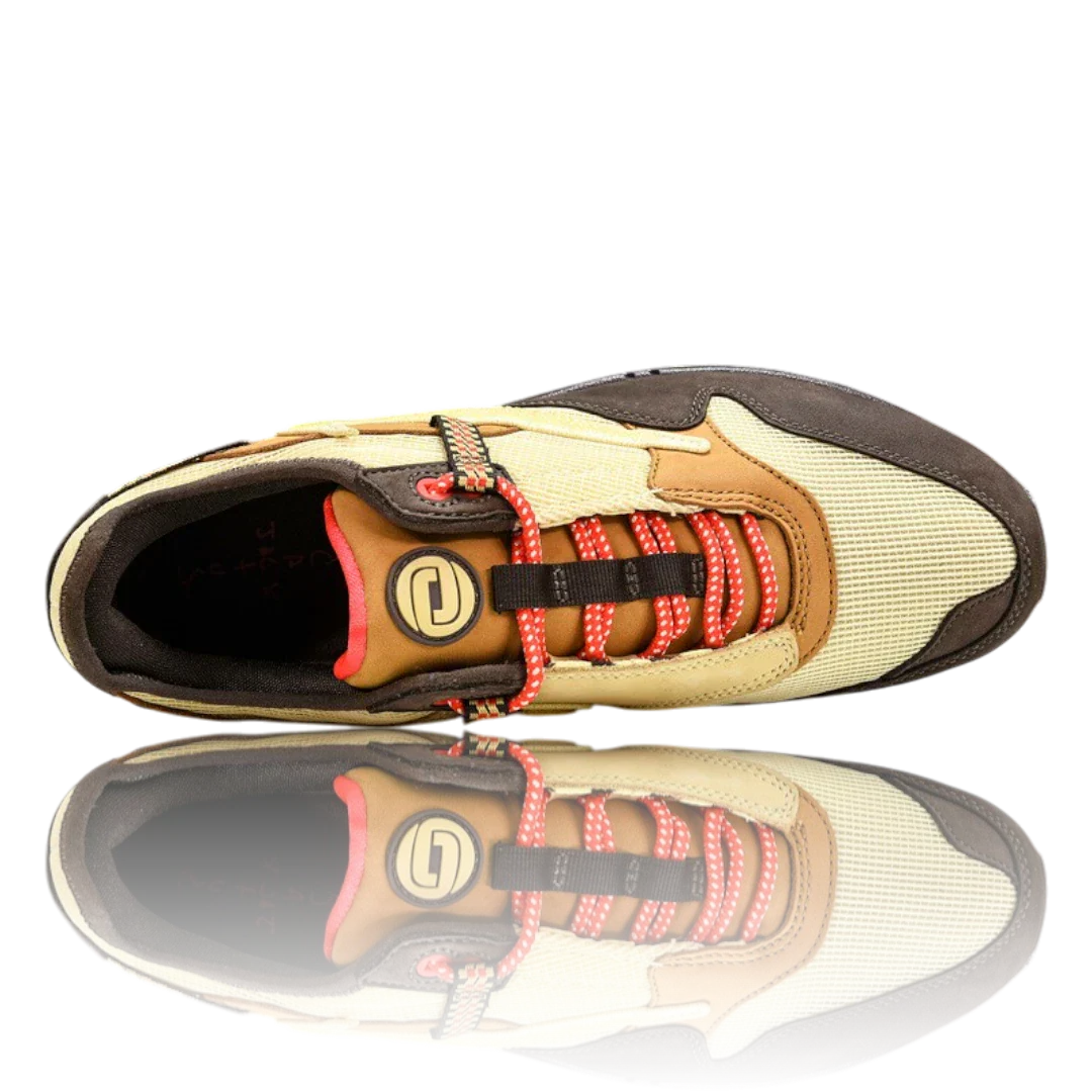 Travis Scott x AM1 'Baroque Brown'