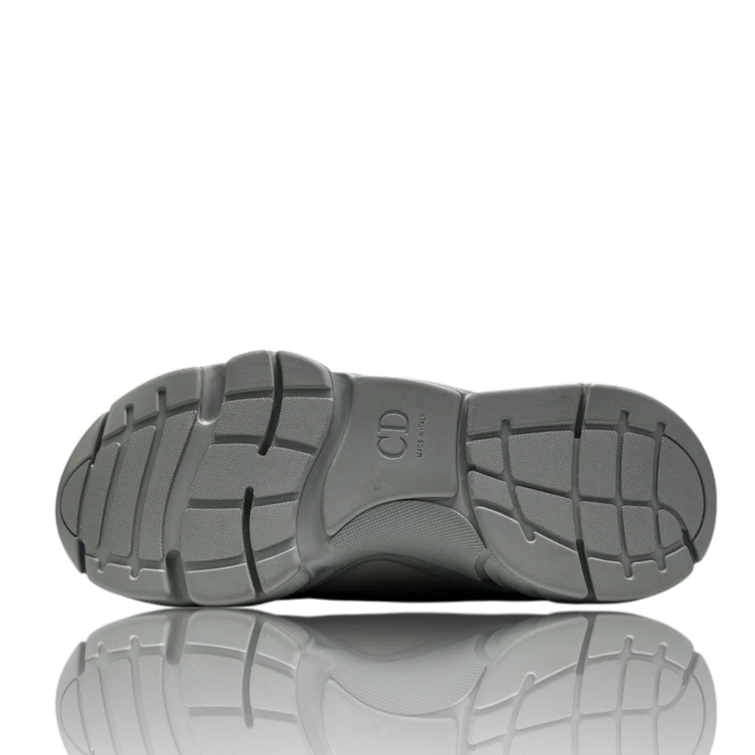 Dlor B22 'Triple Grey'