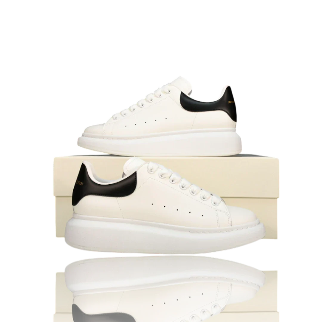 McQueen Oversized 'White Black'