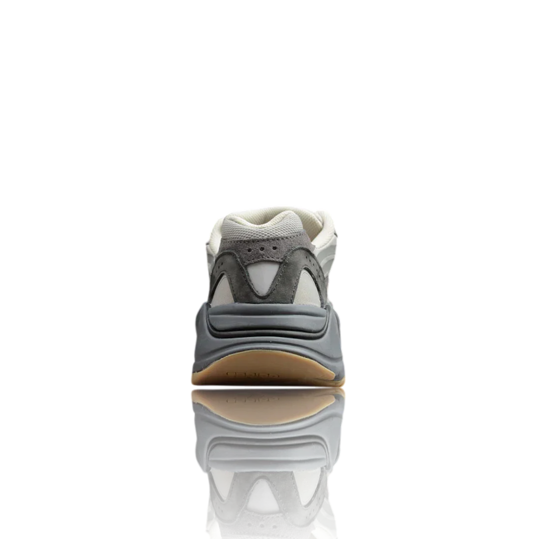 Yzy 700 V2 'Tephra'