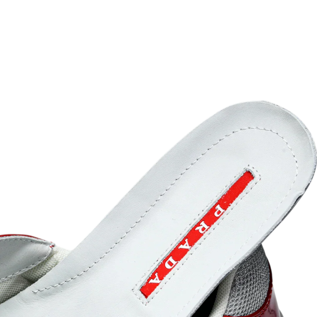 Prada America's Cup 'Red Silver'