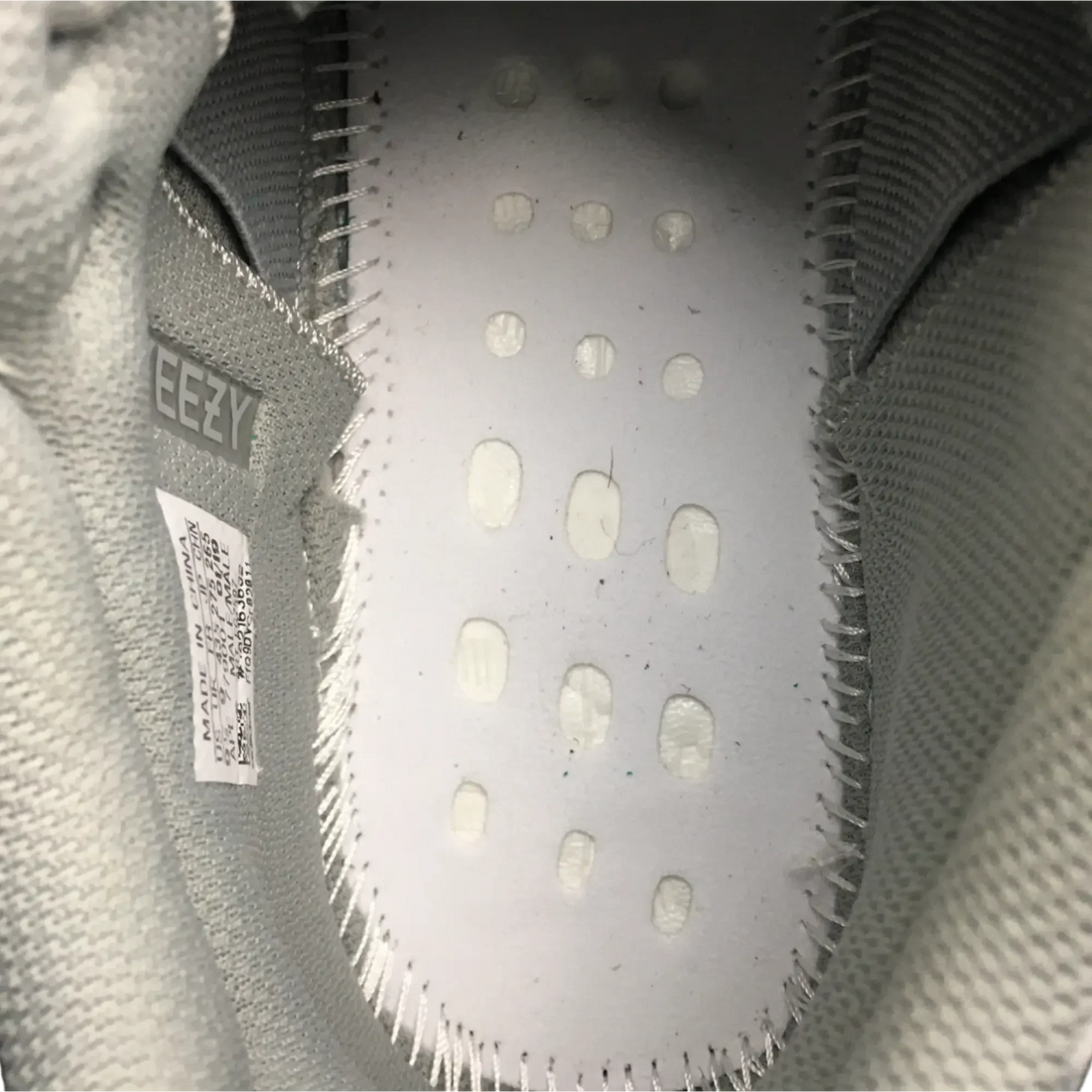 Yzy Boost 700 'Inertia'