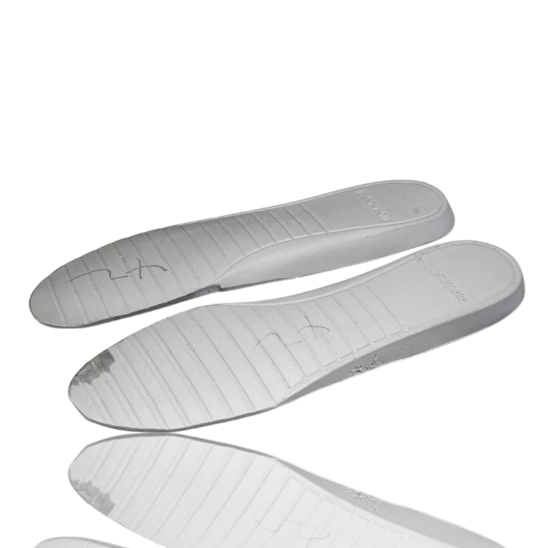Dlor B22 'Pale Pink Grey'