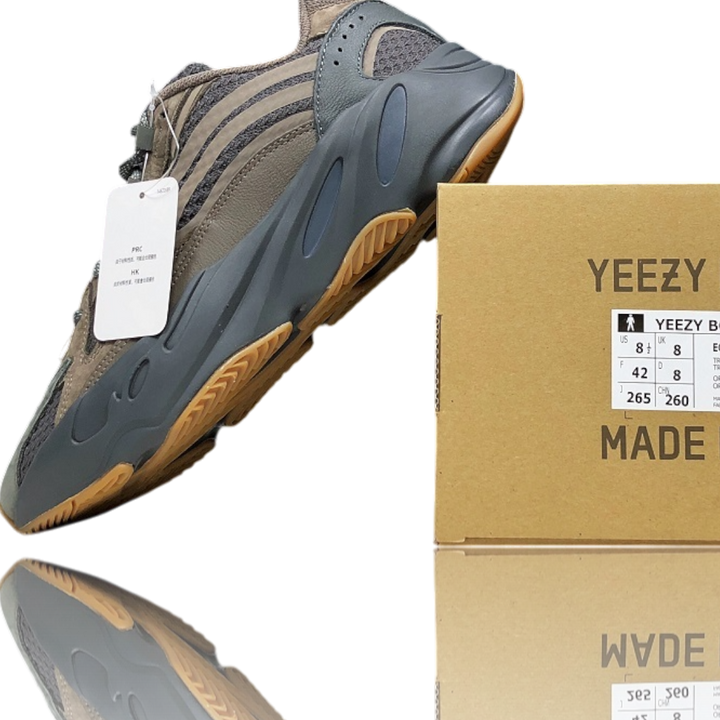 Yzy 700 V2 'Geode'