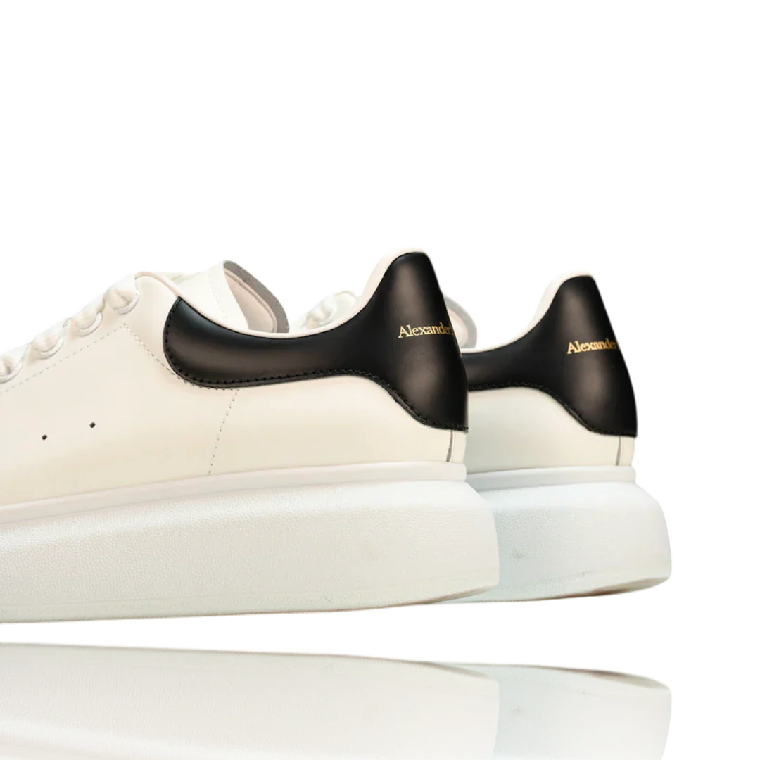 McQueen Oversized 'White Black'