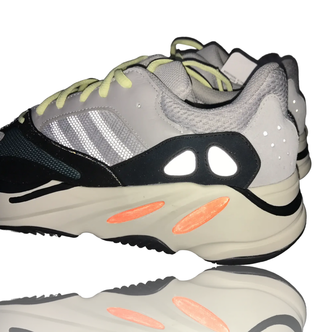 Yzy Boost 700 'Wave Runner'