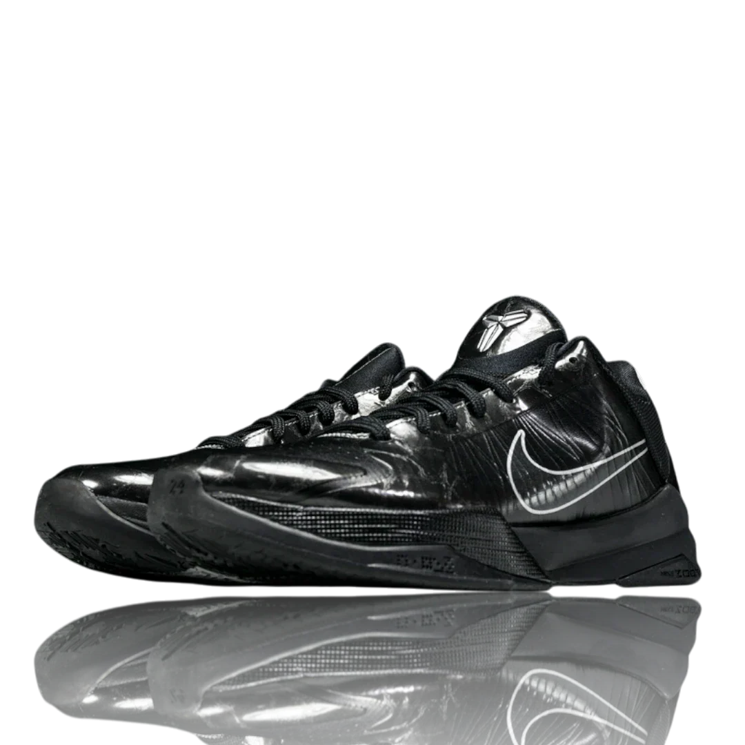 Kobe 5 'Black Out'