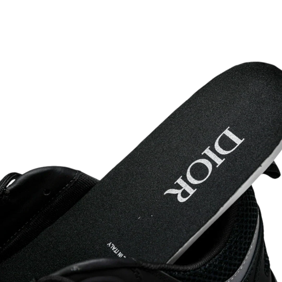 Dlor B22 'Black Silver'