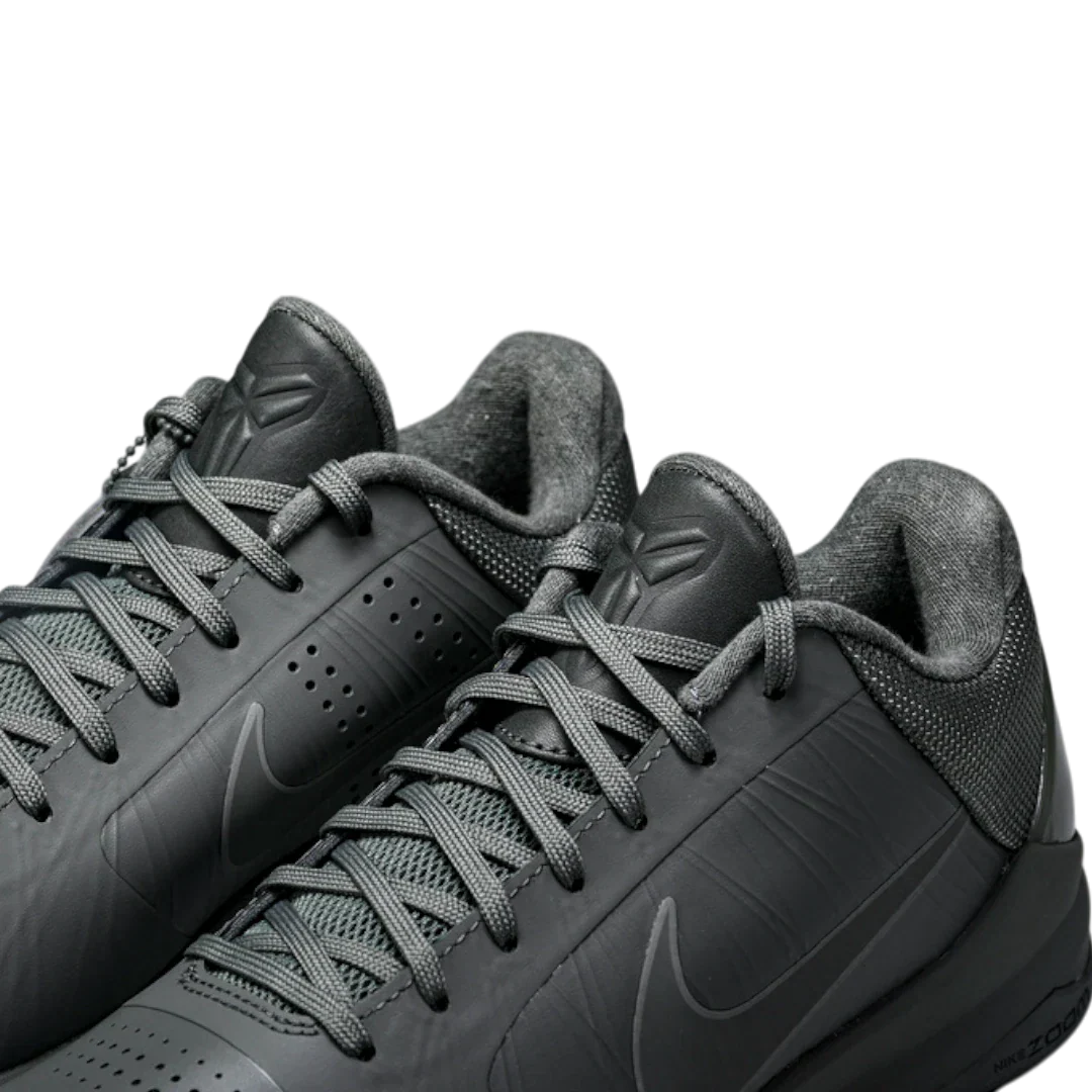 Kobe 5 'Fade To Black'
