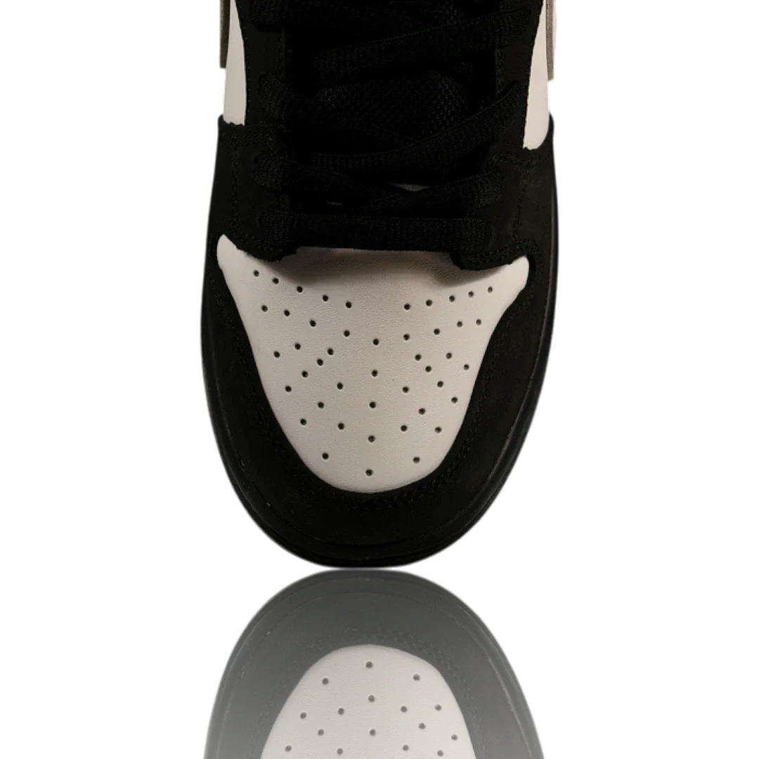Jeff Staple x SB Dnk Low 'Panda Pigeon'