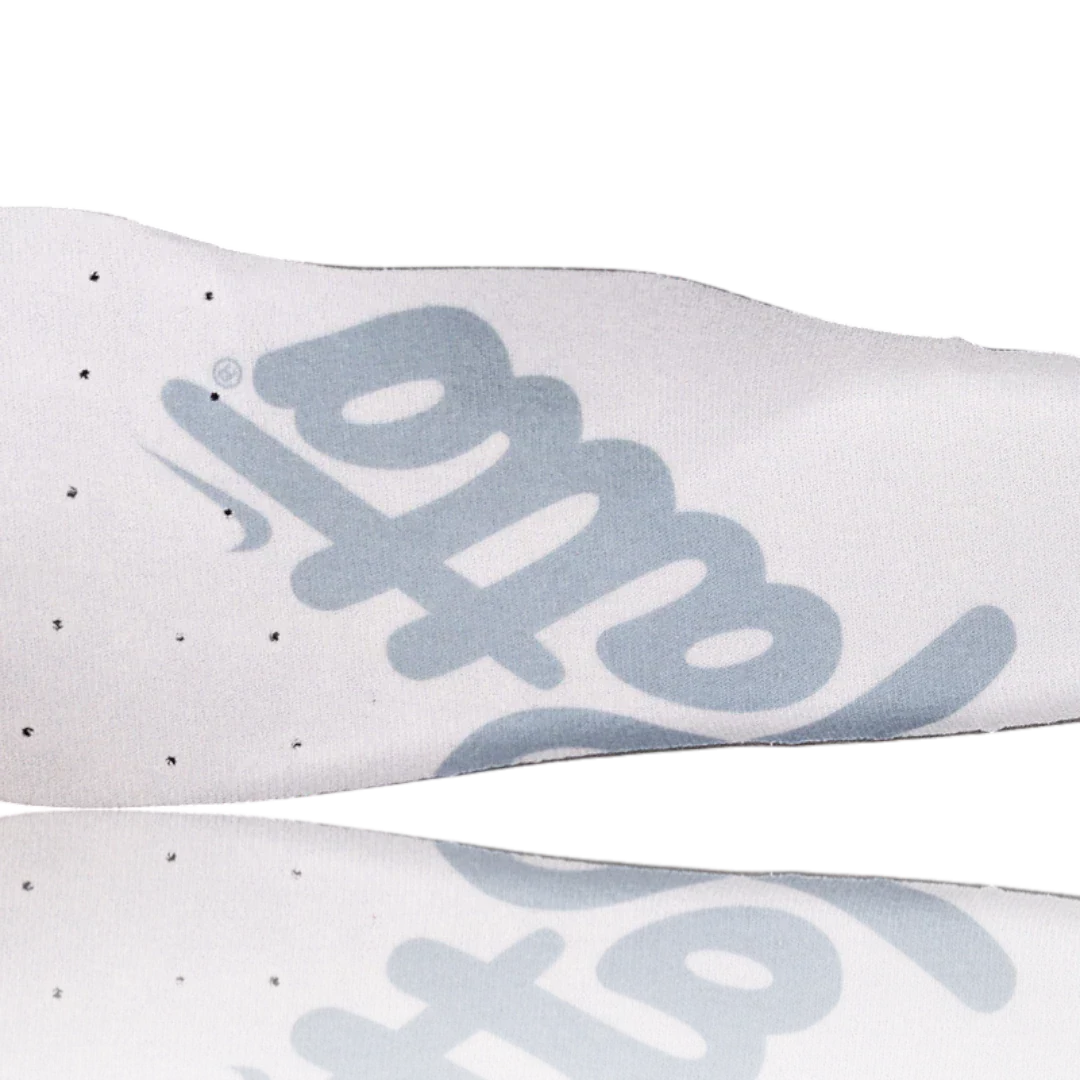 AM1 x Patta 'Waves White'