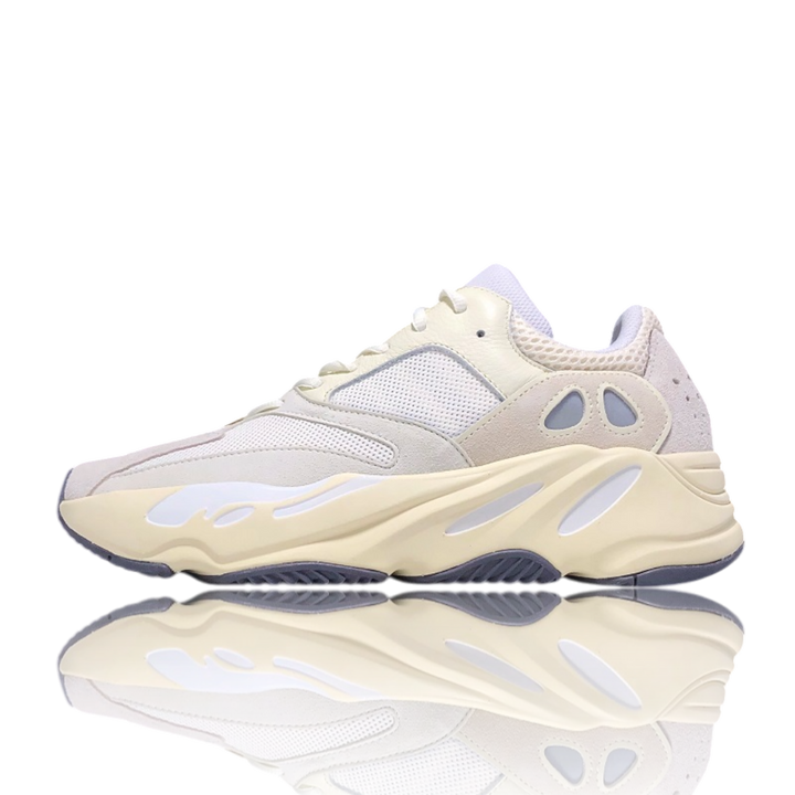 Yzy Boost 700 'Analog'