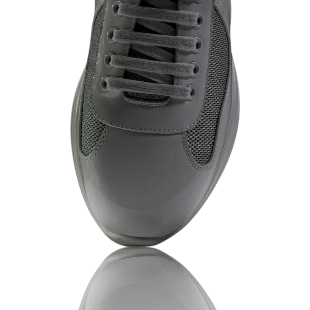 Prada America's Cup 'White Silver'