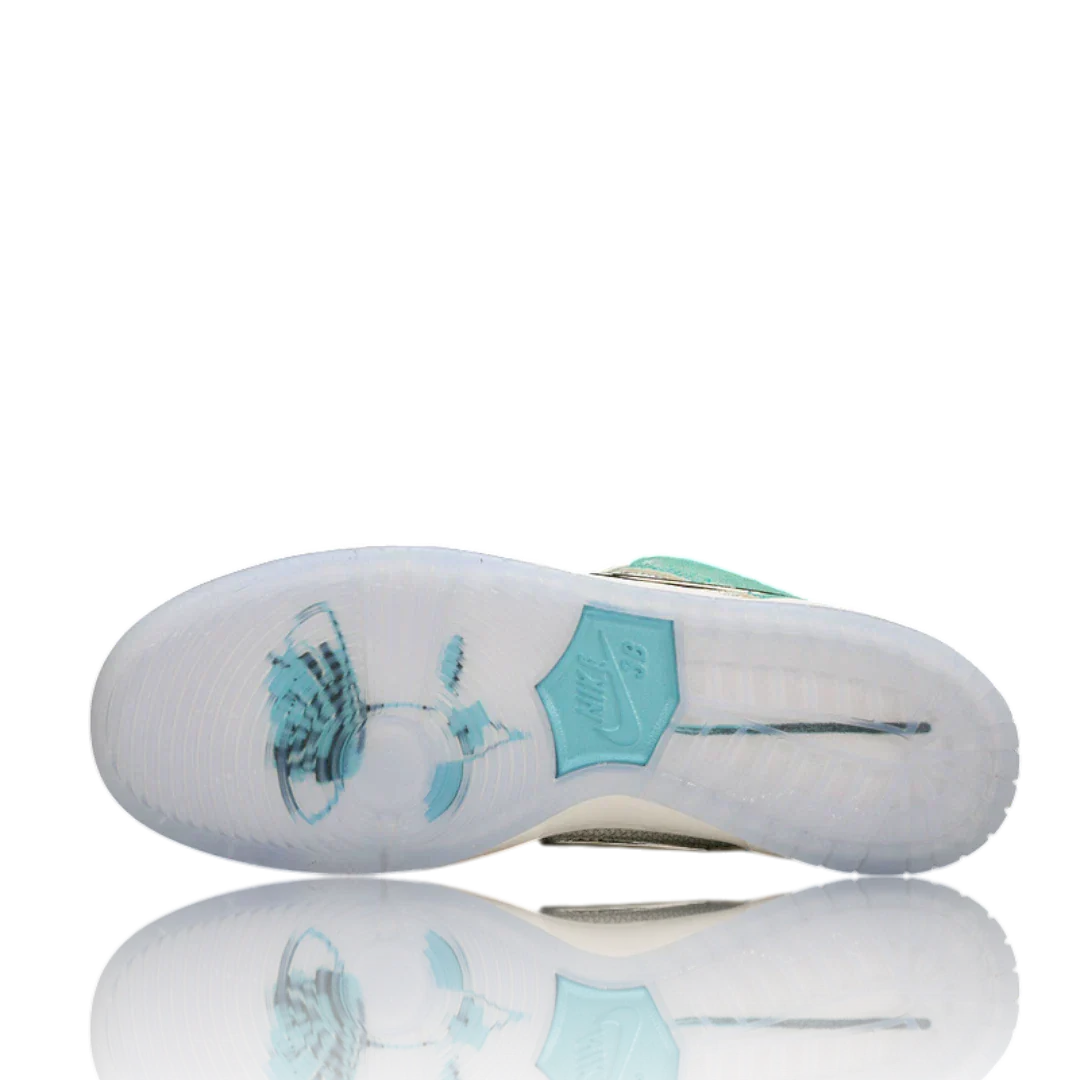 April Skateboards x SB Dnk Low