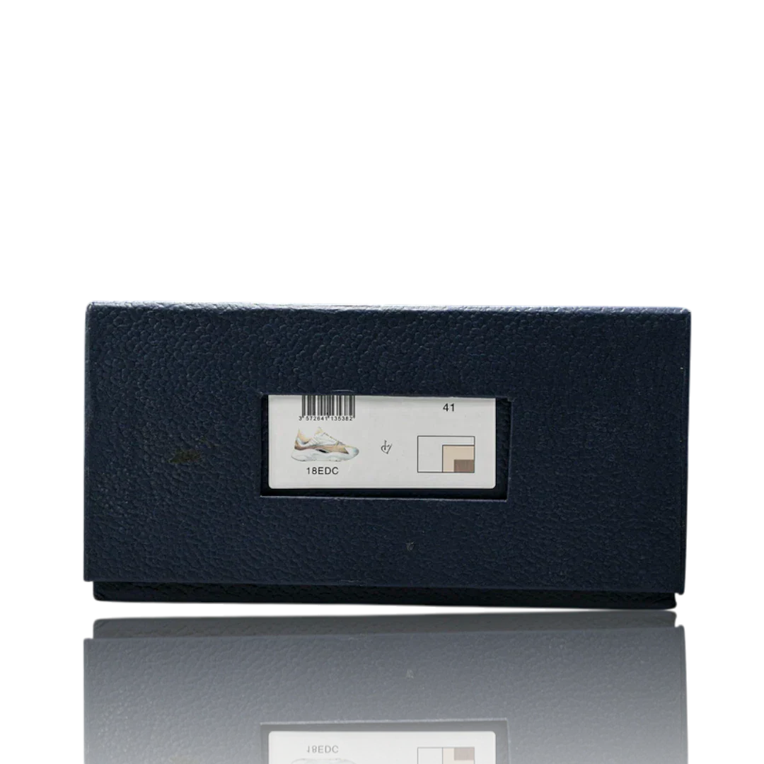 Dlor B22 'White Beige Silver'
