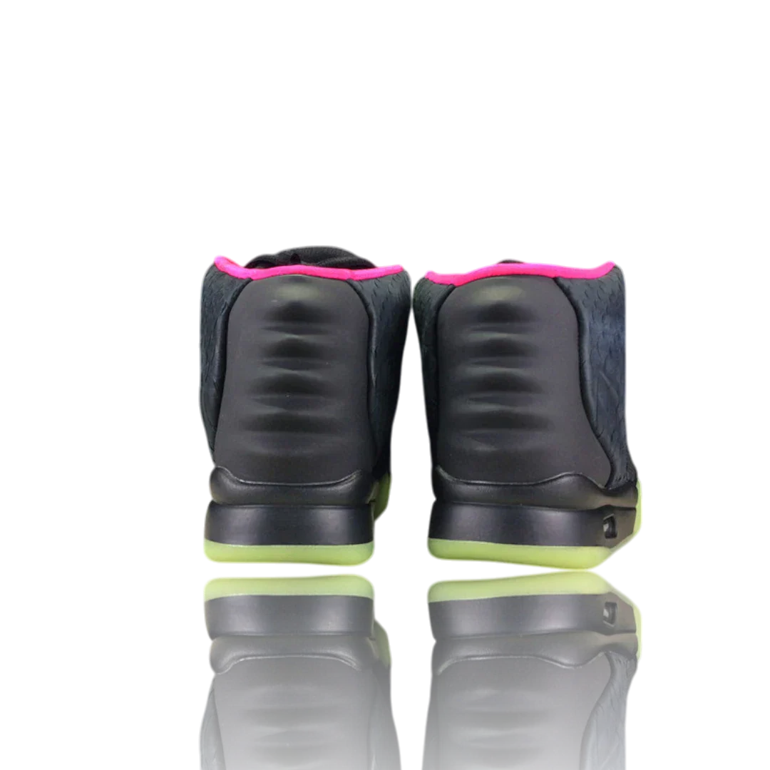 Air Yzy 2 SP 'Solar Red'