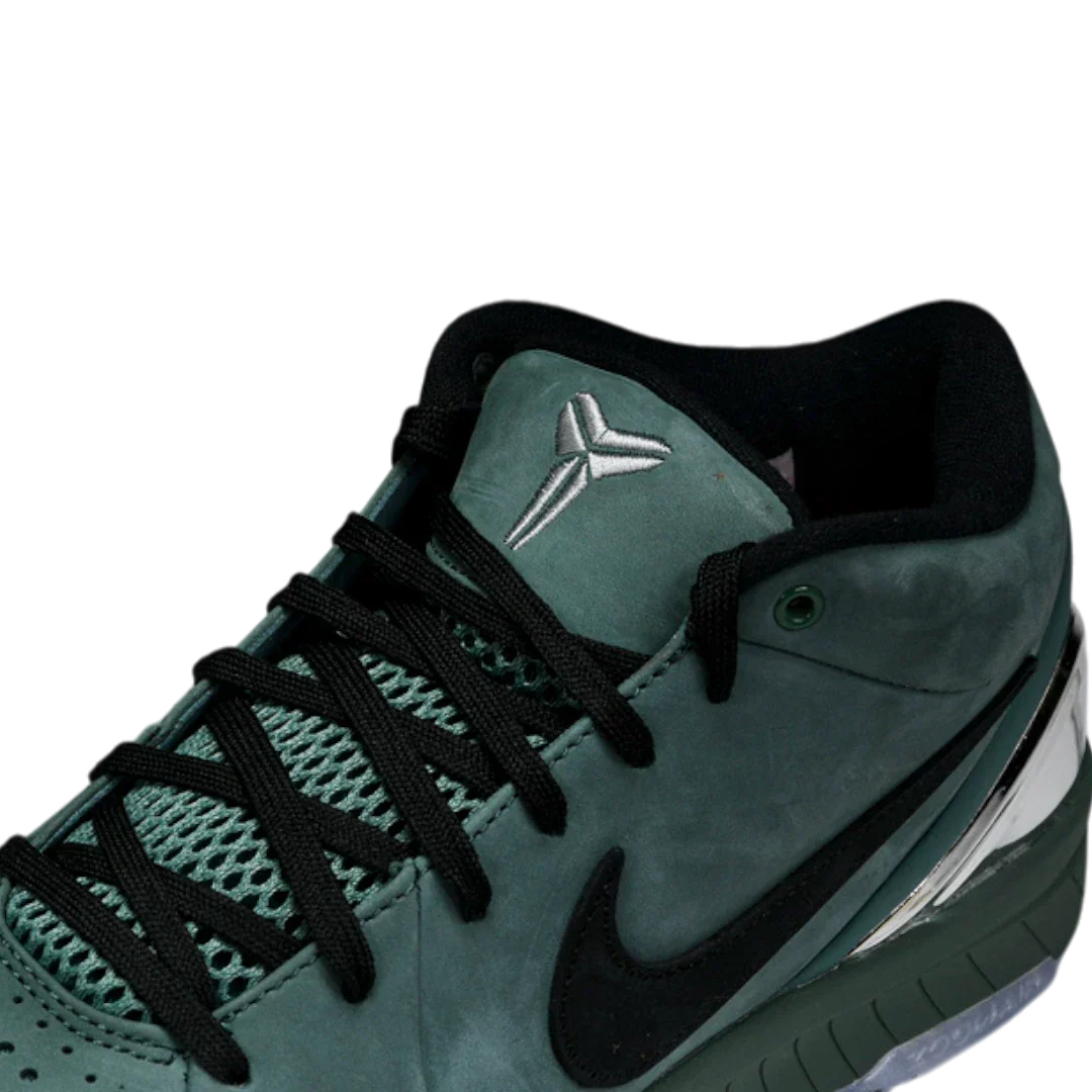 Kobe 4 Protro 'Girl Dad'