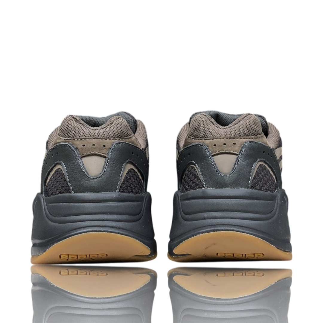 Yzy 700 V2 'Geode'