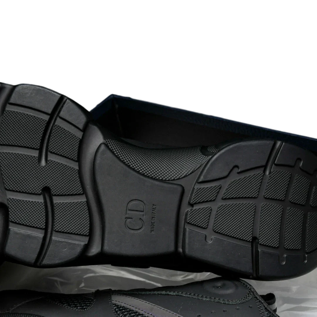 Dlor B22 'Reflective Black'