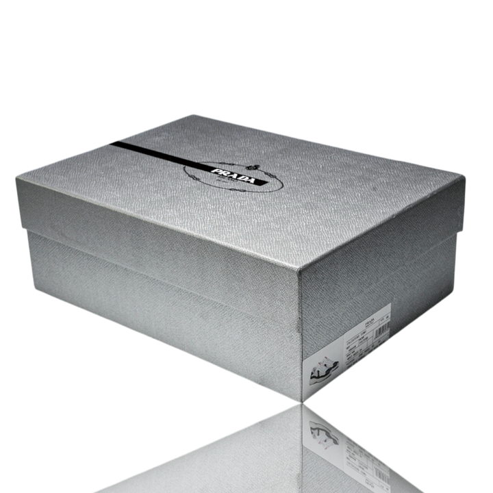 Prada America's Cup 'Silver Black White' II