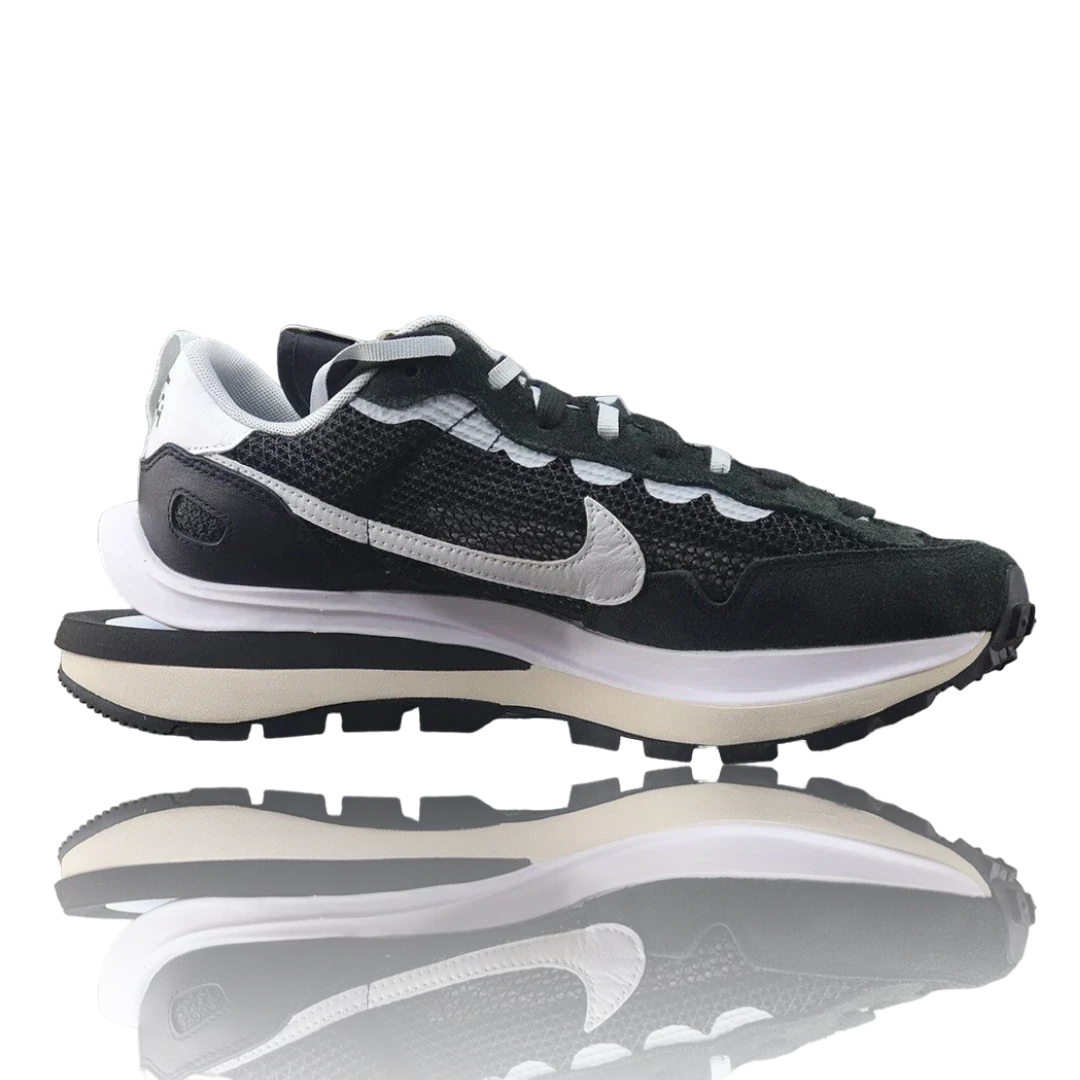 Sacai x VaporWaffle 'Black White'