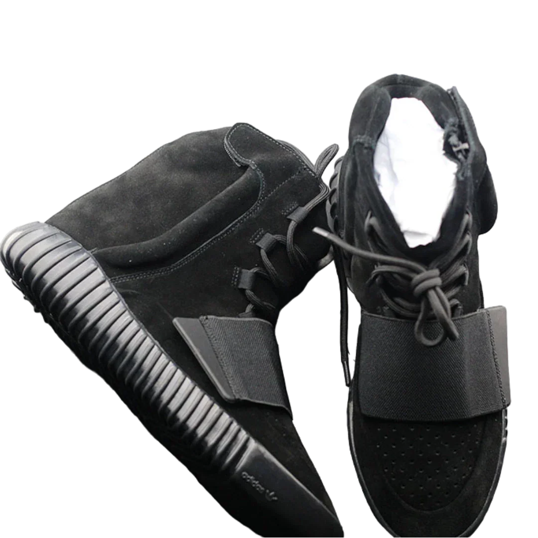 Yzy Boost 750 'Triple Black'