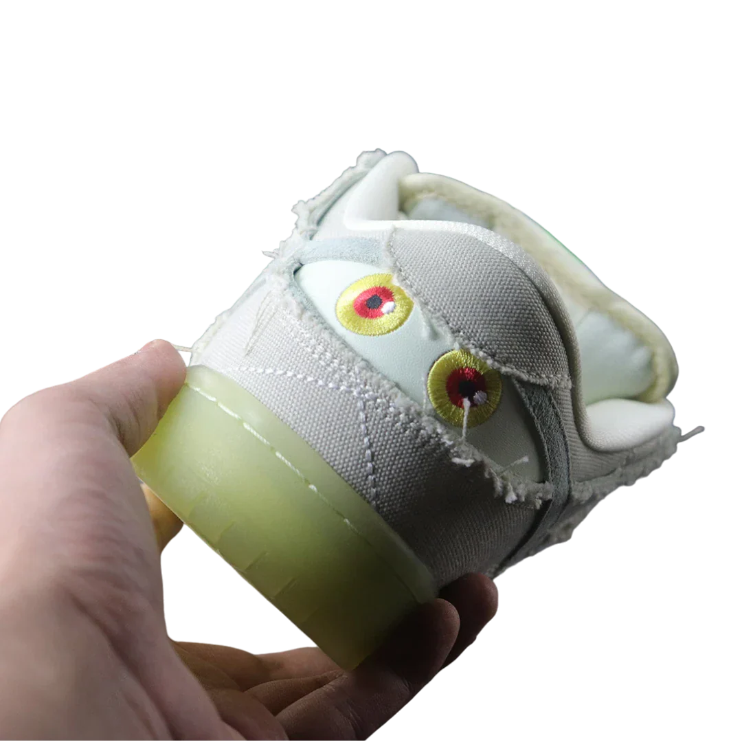 SB Dnk Low 'Mummy'