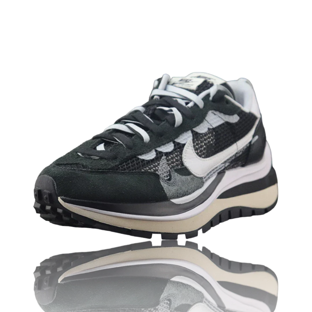 Sacai x VaporWaffle 'Black White'