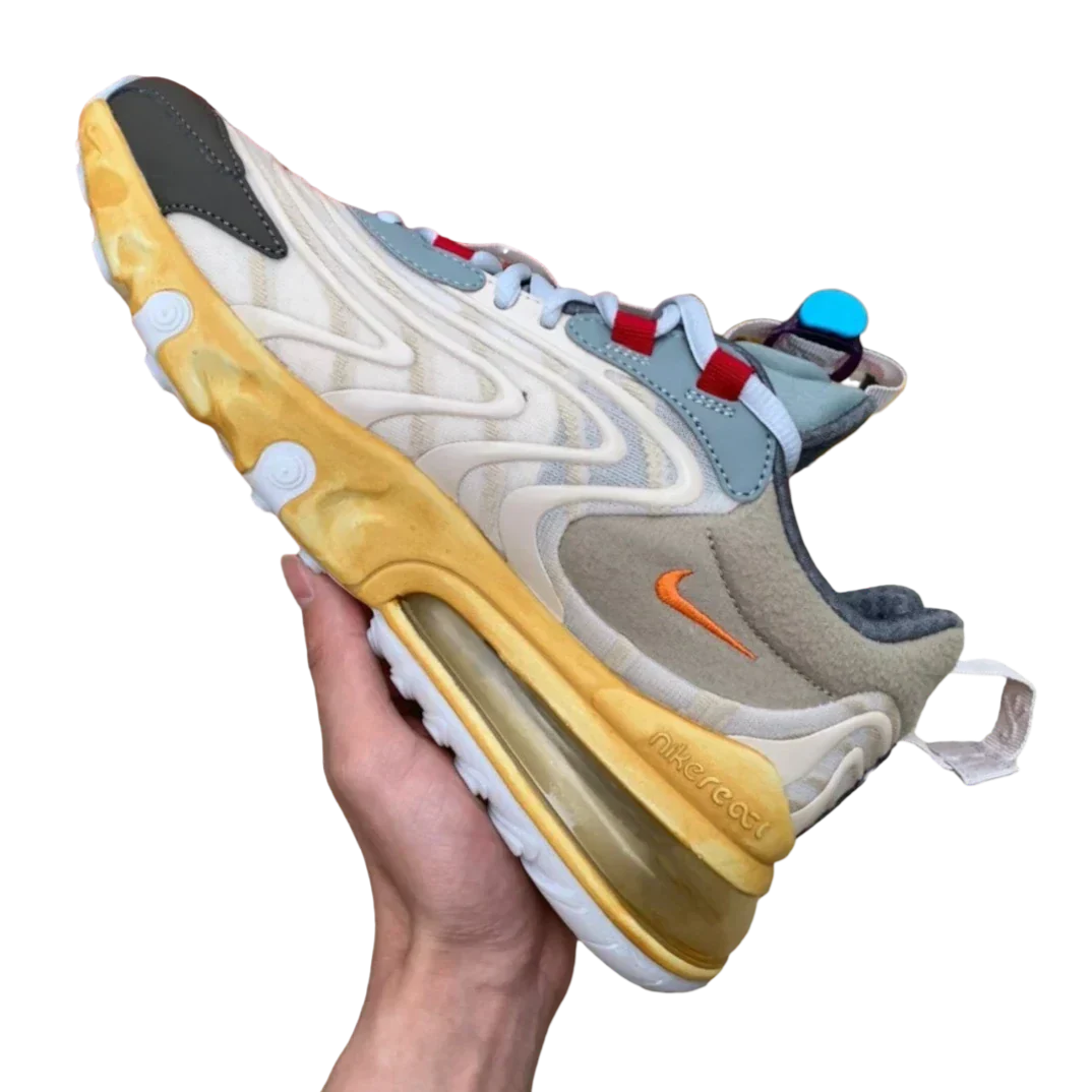 Travis Scott x AM 270
