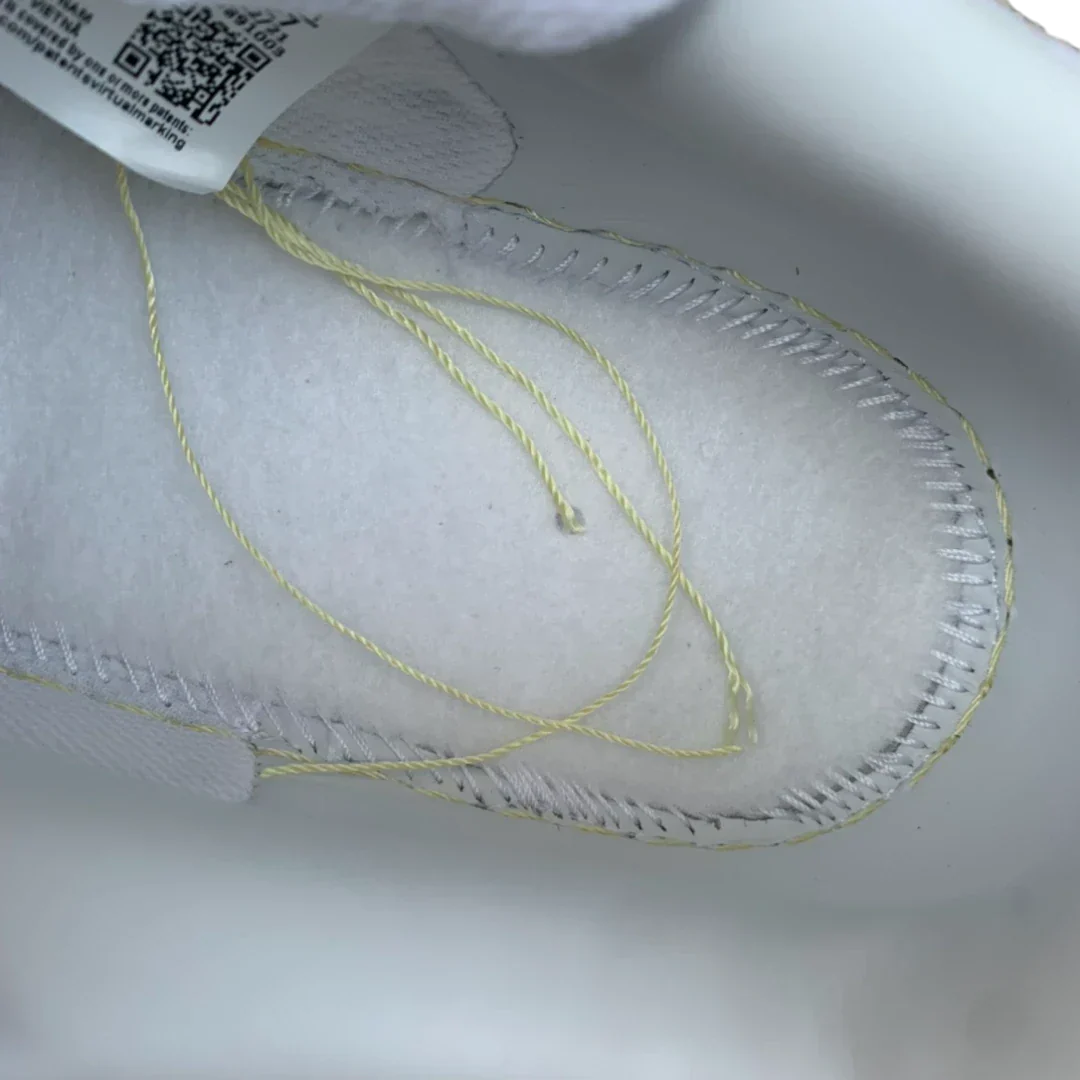 Off-White x SB Dnk Low 'Lot 1'